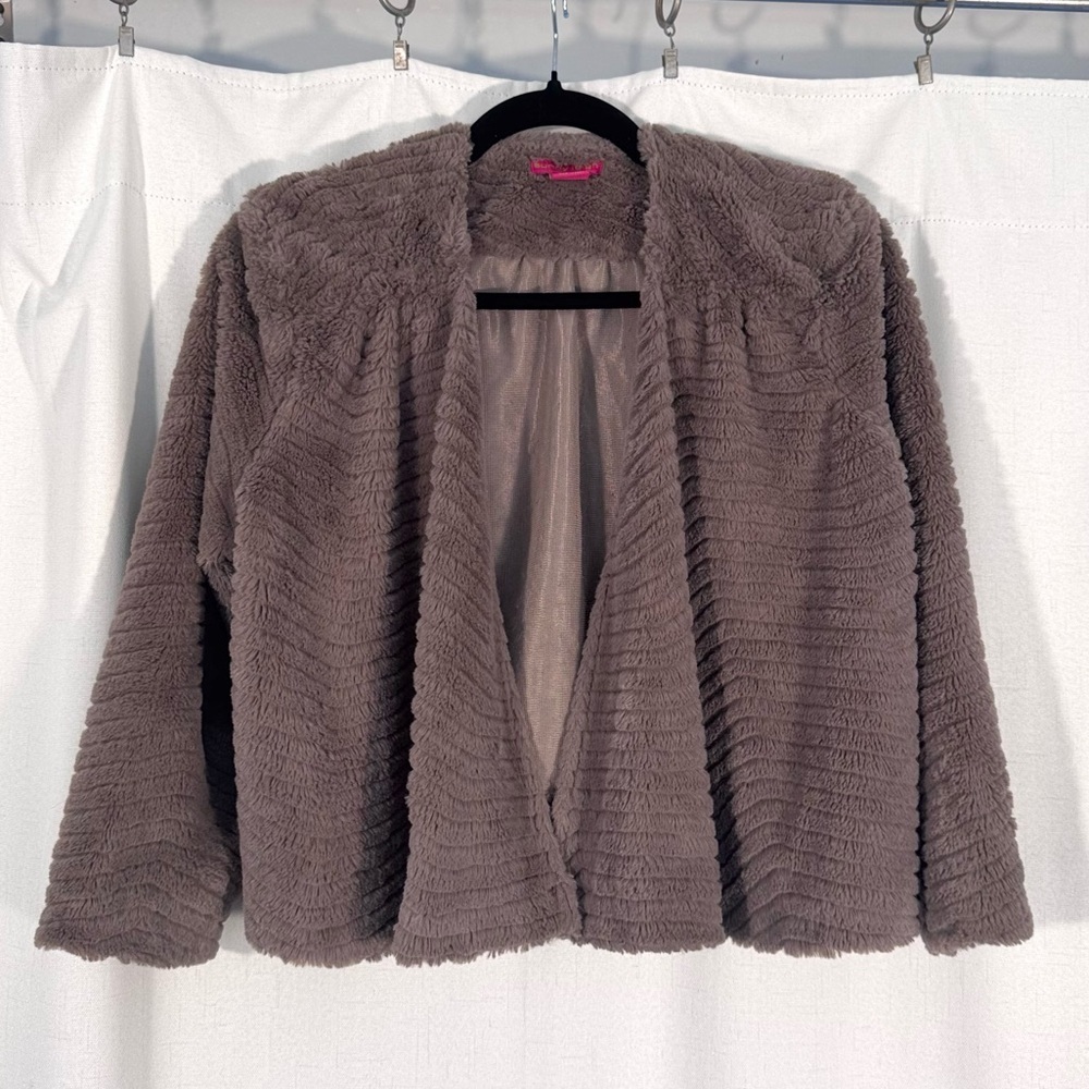 Sunny Leigh Taupe Faux Fur Shrug / Topper